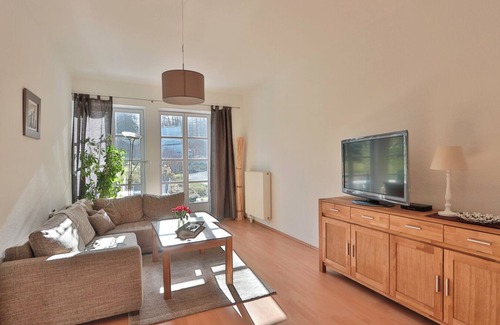 Bad Doberan Apartment | Fantastic apartment for a family with 2-3 children in a half-timbered house in a quiet, idyllic location. The town center is only 700 m away.