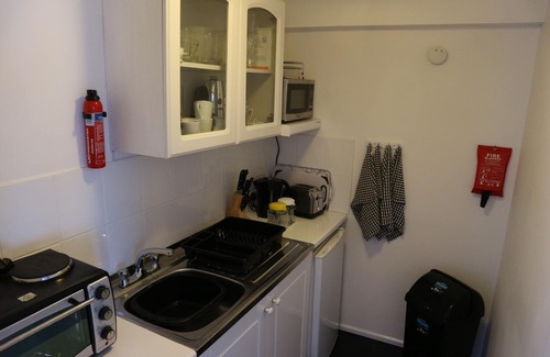 Caerleon Apartment | Fantastic self-catering apartment on the outskirts of Caerleon