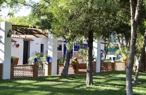 Hinojosa del Duque Cottage | Farm Complex "La Jara"