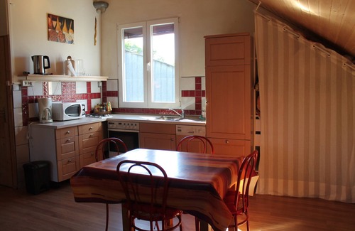 Vallon-en-Sully Apartment | Farm holidays, peace and nature