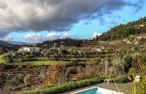 Travanca House | Farm In the middle of nature