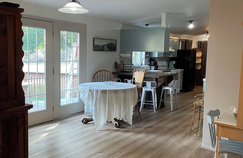 Dayton Other | Farm stay in a 3-bedroom home near the blue mountains.