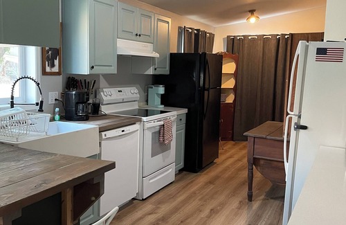 Dayton Other | Farm stay in a 3-bedroom home near the blue mountains.