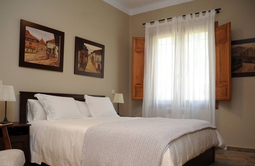 La Higuera Cottage | Farmhouse Finca El Aguilojo in Mombeltrán (Valle del Tiétar, Ávila)