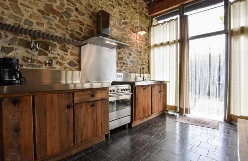 Terrou House | Farmhouse in Pyrenees with Pool