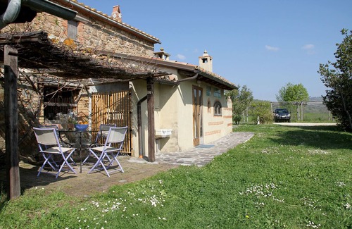 Manciano House | Farmhouse in Saturnia with Pool