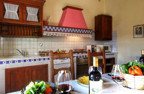 Radda in Chianti House | Farmhouse in Tuscany With Pool and Organic Garden