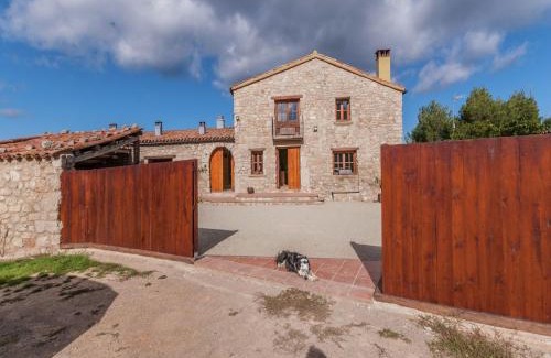 El Bruc House | Farmhouse near Barcelona with Pool