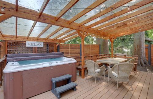 Birch Bay House | Farmhouse with Private Hot Tub Less Than 1 Mile to Birch Bay