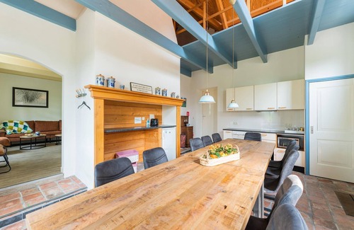Montfoort House | Farmhouse with terrace in Montfoort