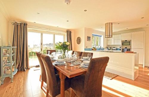 Beadnell House | Farne Cottage