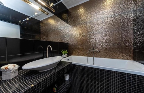 Obolon' Apartment | Fashionable panoramic apartments Dnieper. Obolon