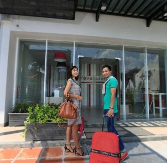 Bojonegoro Hotel | favehotel Sudirman Bojonegoro