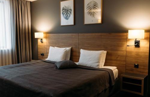 Holosiivskyj Hotel | Favor Park Hotel