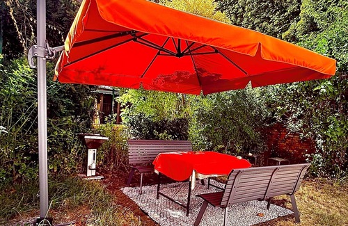 Stadtbezirk Nord Apartment | Favorit II apartment 92 QM 3 rooms 5 beds garden
