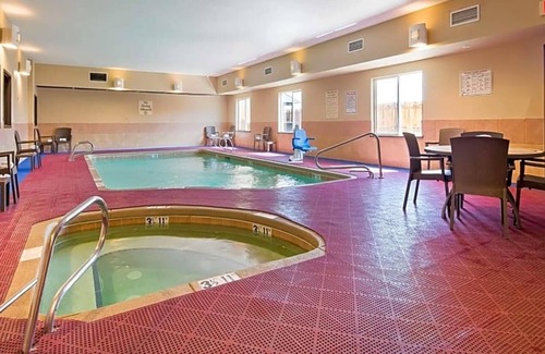 East Las Vegas Apartment | Featuring an indoor swimming pool and hot tub .