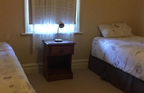 Narrogin Cottage | Federation Cottage 4x2