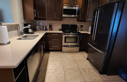 Town of Magrath House | Feel at Home Country style family house.