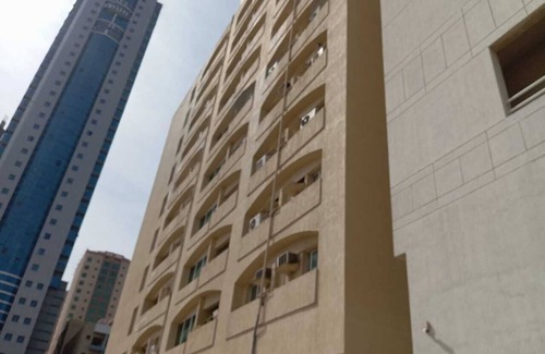 Al Qasimia Apartment | Feel at home in sharjah- book your private room space