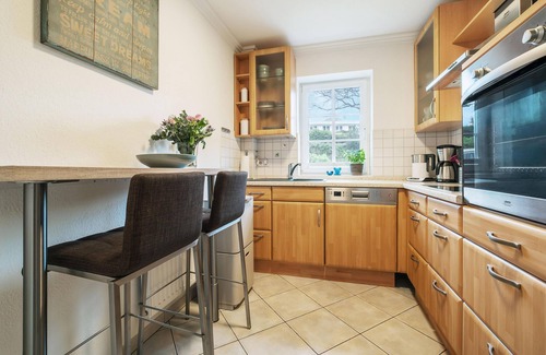 Langballigholz Apartment | Feel-good place by the sea. Modern, accessible apartment with sun terrace and garden