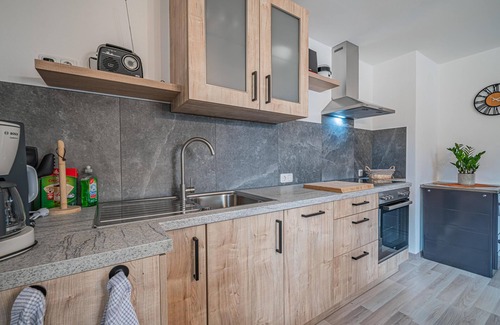 Ebbs Apartment | Feel-good time with mountain views in Ebbs