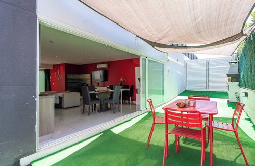 Sitges Villa | Feel WelcomeBarcelona Beach Luxury Villa