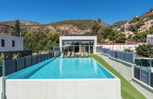 Sitges Villa | Feel WelcomeBarcelona Beach Luxury Villa