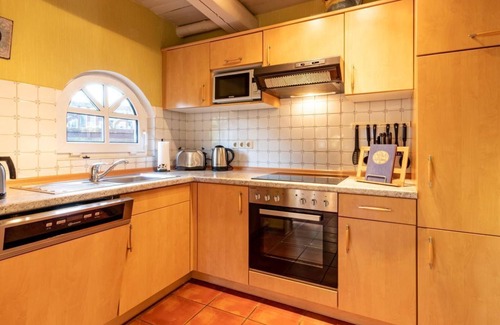 Upleward House | Feha Tied - Ferienhaus, Dusche und Bad, WC, 2 Schlafräume