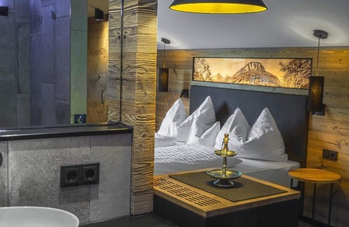 Hintersee Bed & Breakfast | FEICHTENSTEIN with rich breakfast - DAS Hintersee