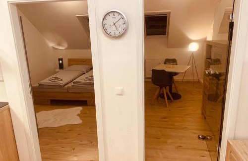 Salzweg Apartment | FELIX LIVING 3, modern & cozy 2 Zimmer Wohnung, Netflix, Parkplatz