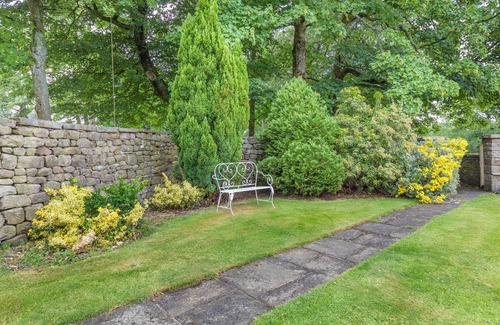 Fence Cottage | Fence House