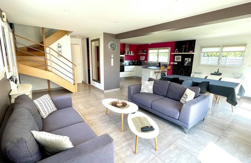 Plouhinec House | Fenced 4* house - direct access to Etel river (300 meters)