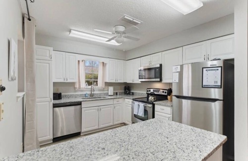 Gunter Afs House | Fenced Yard, Near Shops & Dining- Capital City Gem