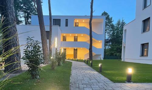 Balatonfenyves Apartment | Fenyvesliget Apartmanok