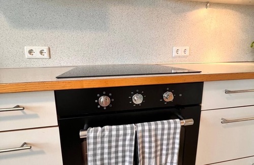 Dornbirn Apartment | Ferien im Grünen, 7min in die Stadt in Absoluter Ruhe mit Aussicht
