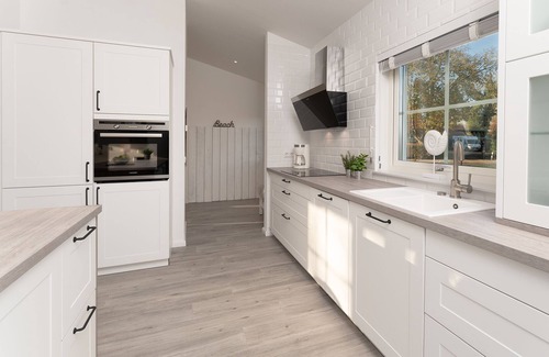 Blekendorf House | Ferienhaus Ahoi Luv mit Kaminofen und Eigener Sauna in Blekendorf-kaköhl
