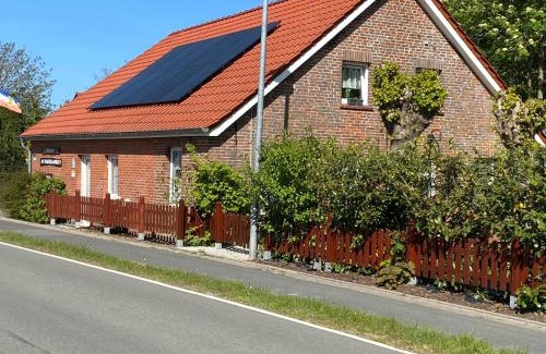 Bunde House | Ferienhaus am Bunderhammrich 25184