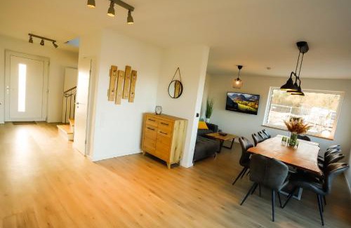 Jesendorf House | Ferienhaus am Tramser See