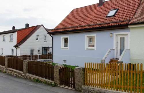 Barnau Apartment | Ferienhaus auf 2 Etagen mit eigenem Balkon