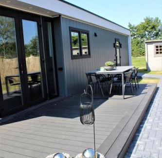 Twist House | Ferienhaus Aurora, Sauna, familienfreundlich, angeln