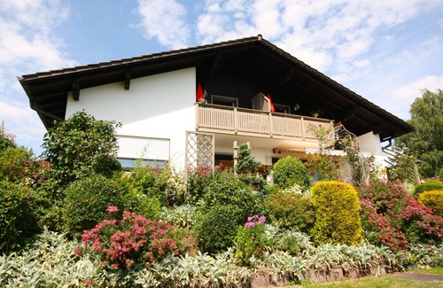 Kammersdorf Apartment | Ferienhaus Holzapfel - Ferienwohnung Sonnengarten