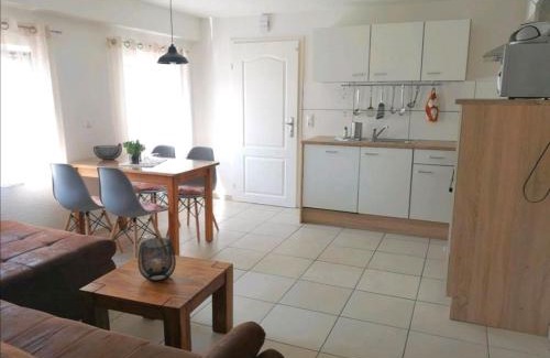 Eggesin Apartment | Ferienhaus "Unter den Linden"
