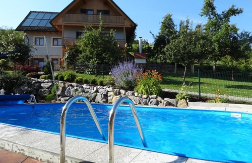 Feldbach Apartment | Ferienhaus Zotter