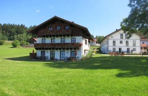 Bobrach Apartment | Ferienhof Landhaus Michael
