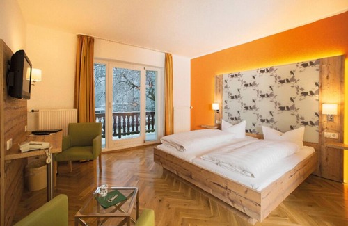 Schoeneck Hotel | Ferienhotel Haus am Ahorn