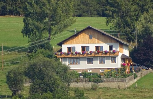 Sankt Peter am Kammersberg Apartment | Ferienwohnung Greim
