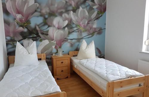 Langenleuba-Niederhain Apartment | Ferienwohnung am Viaduktweg Familie Roman