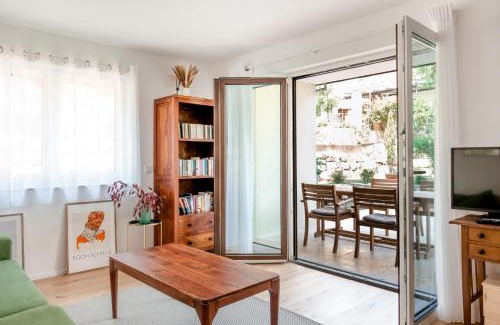 Liggeringen Apartment | Ferienwohnung`Akazie` mit Terrasse auf dem Bodanrück