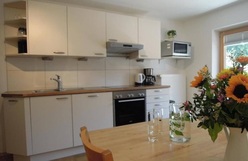 Berchtesgaden Apartment | Ferienwohnung/2 Schlafzimmer/1 Wohnküche/1 Bad/seperates WC/Terrasse