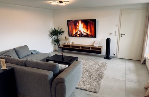 Zwiesel Apartment | Ferienwohnung 90qm in der Natur mit Terrasse und Garten